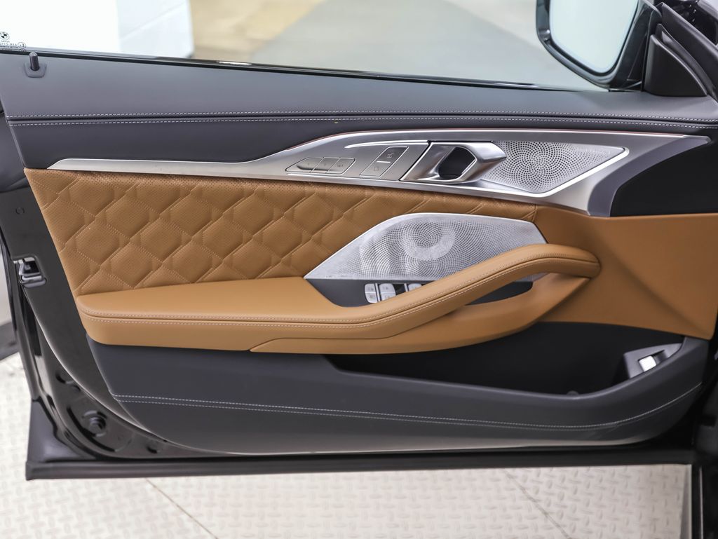 Thumbnail: 2025 BMW M8 - 10