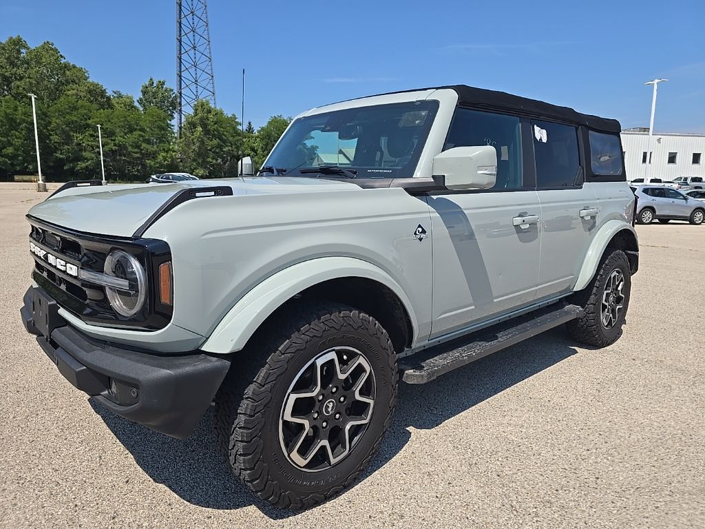 2022 Ford Bronco Outer Banks Advanced 4-Door 4WD