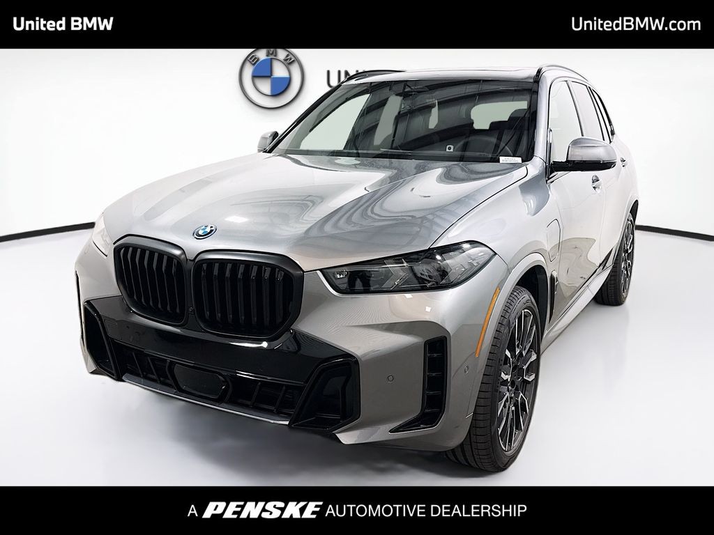 Thumbnail: 2026 BMW X5 - 1
