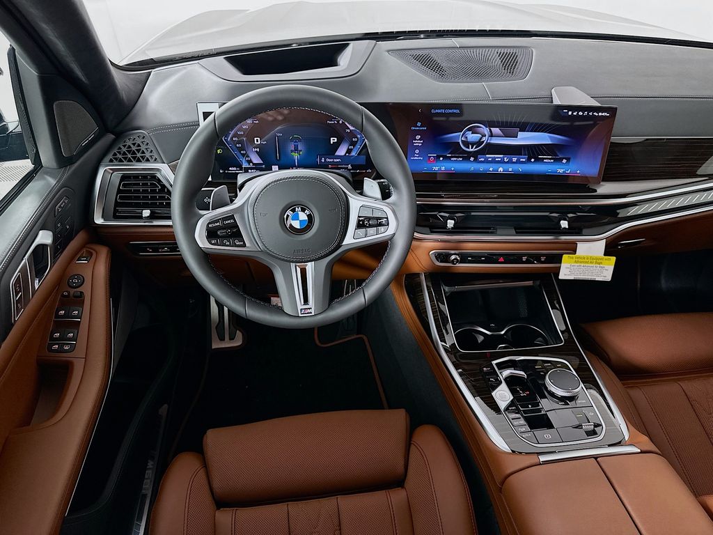 Thumbnail: 2026 BMW X7 - 19