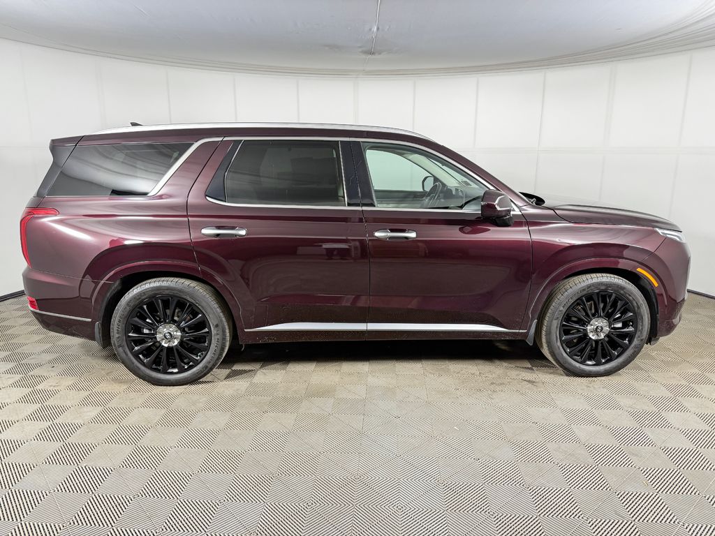 Used 2020 Red Hyundai Limited image 21