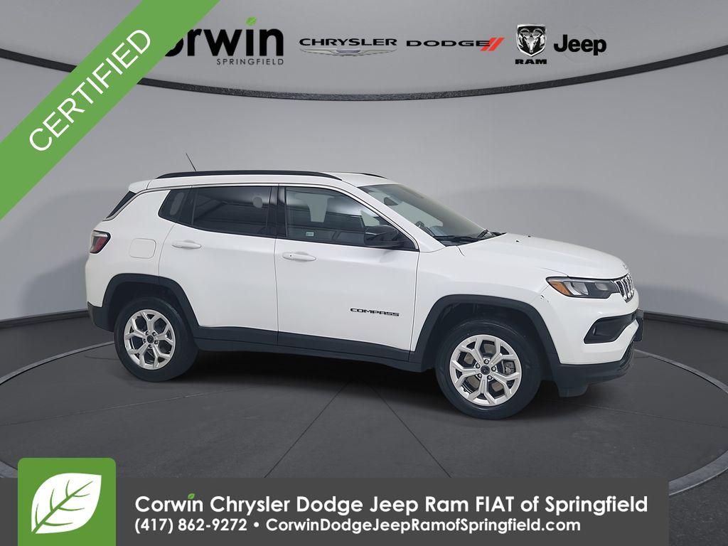 2025 Jeep Compass Latitude 4WD