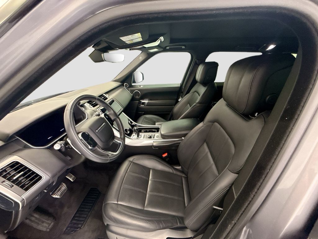 Thumbnail: 2020 Land Rover Range Rover Sport - 5