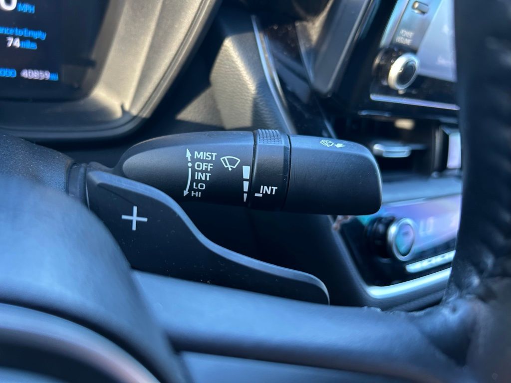 Thumbnail: 2022 Toyota Corolla - 19