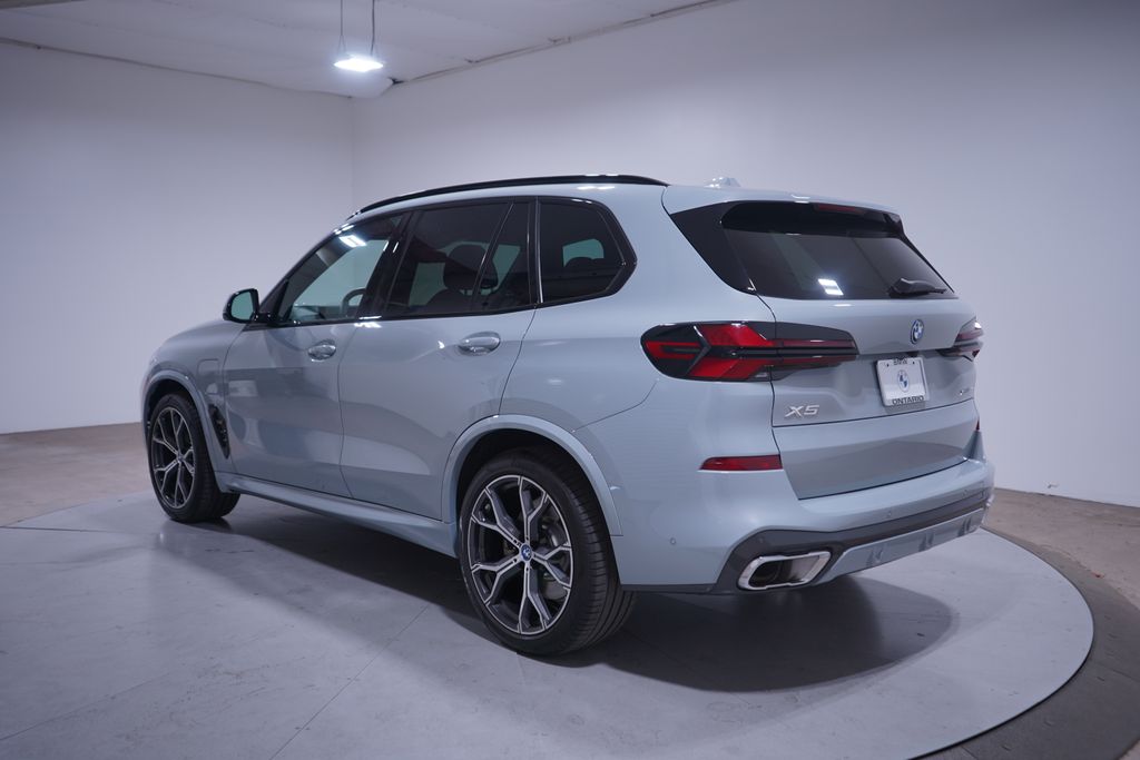Thumbnail: 2024 BMW X5 - 3