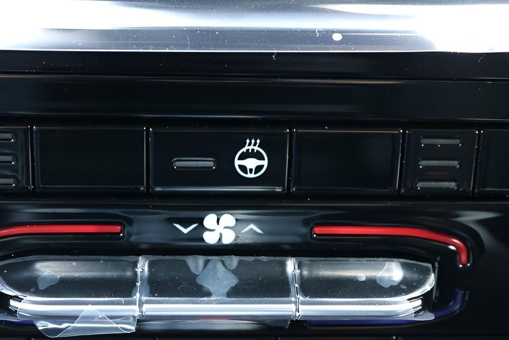 New Car 2025 Jeep Grand Cherokee  Laredo X For Sale Under $30,000 In Austin, Texas