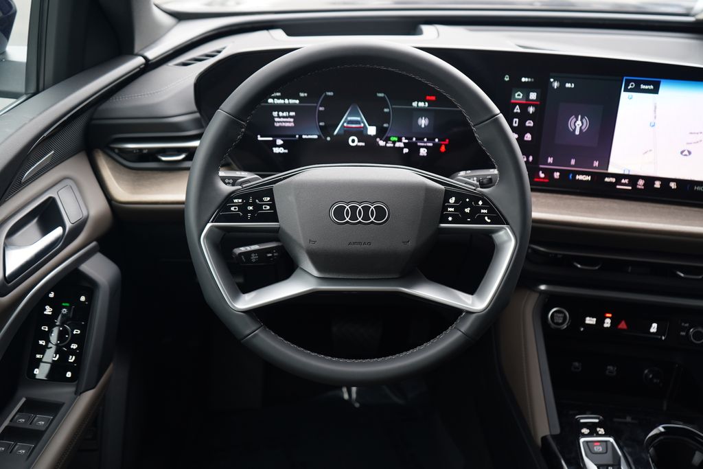 Thumbnail: 2025 Audi Q5 - 9