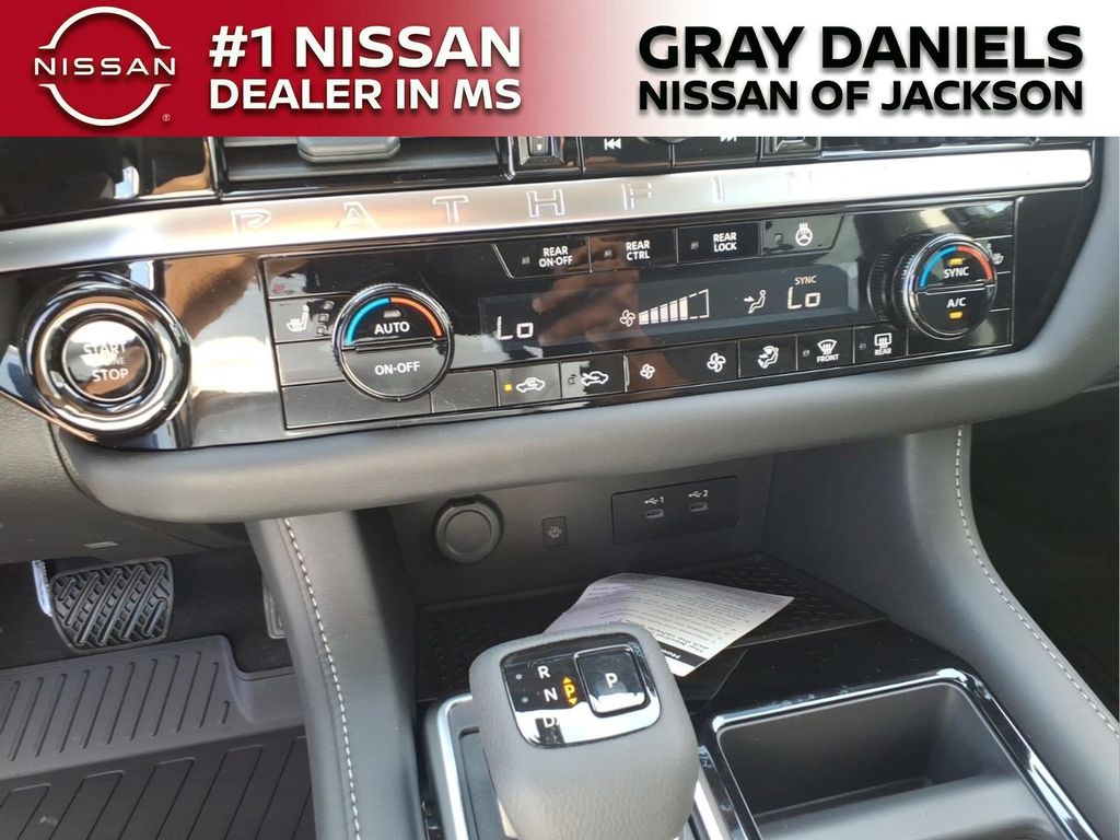 New 2026 Nissan Pathfinder SUV