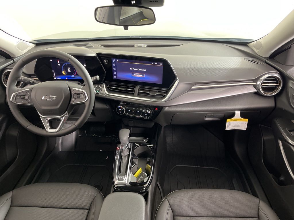 Thumbnail: 2025 Chevrolet Trax - 14