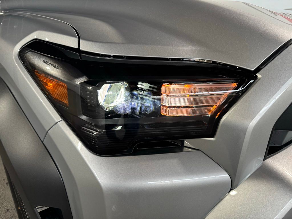 Thumbnail: 2026 Toyota 4Runner - 9