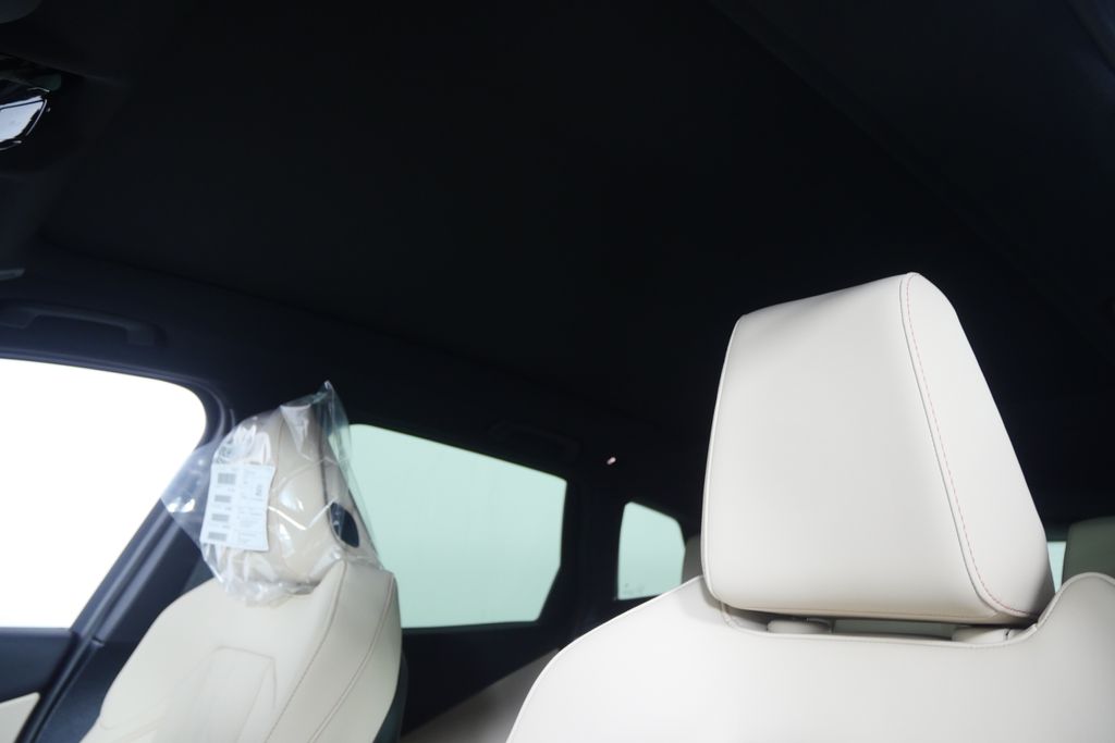 Thumbnail: 2026 BMW X3 - 10