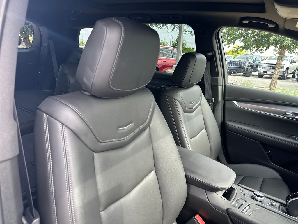 Used Car 2025 Cadillac Xt6  Luxury For Sale Under $50,000 In Austin, Texas