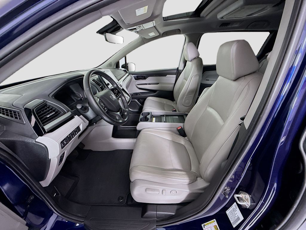 Thumbnail: 2020 Honda Odyssey - 19
