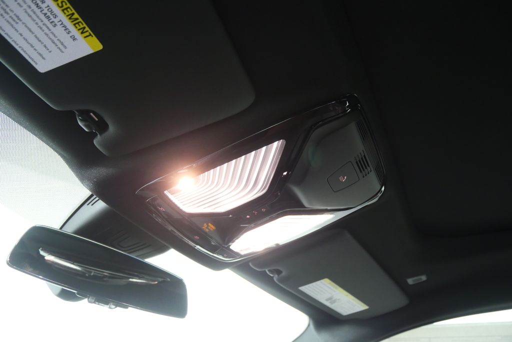 Thumbnail: 2026 BMW 4 Series - 15