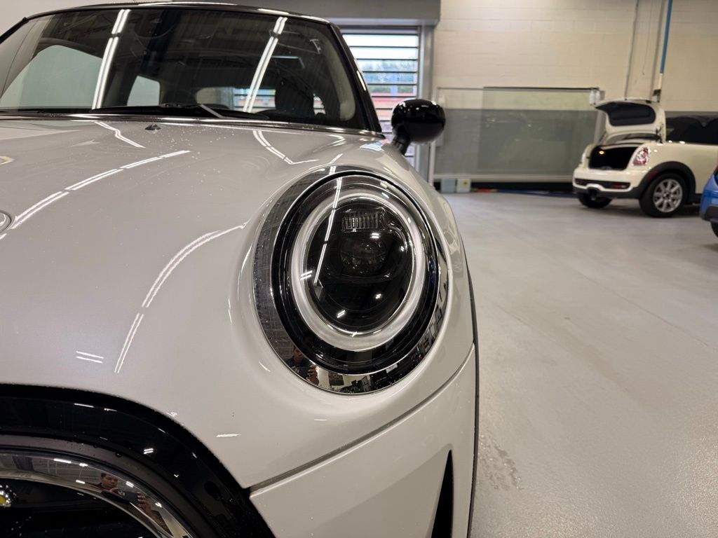 Thumbnail: 2024 MINI Cooper - 9