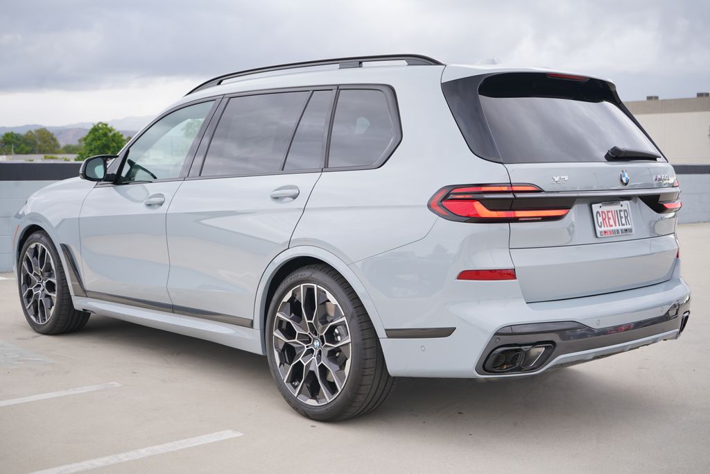 Thumbnail: 2026 BMW X7 - 7