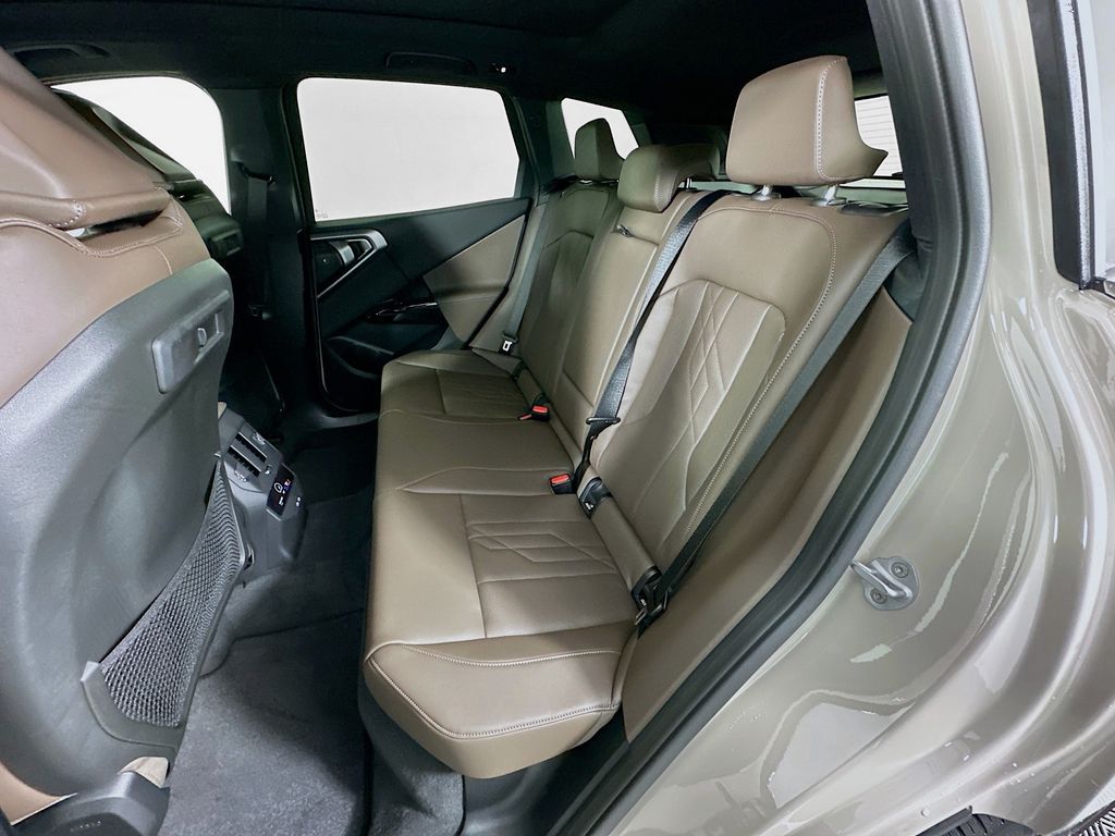 Thumbnail: 2026 BMW X3 - 17