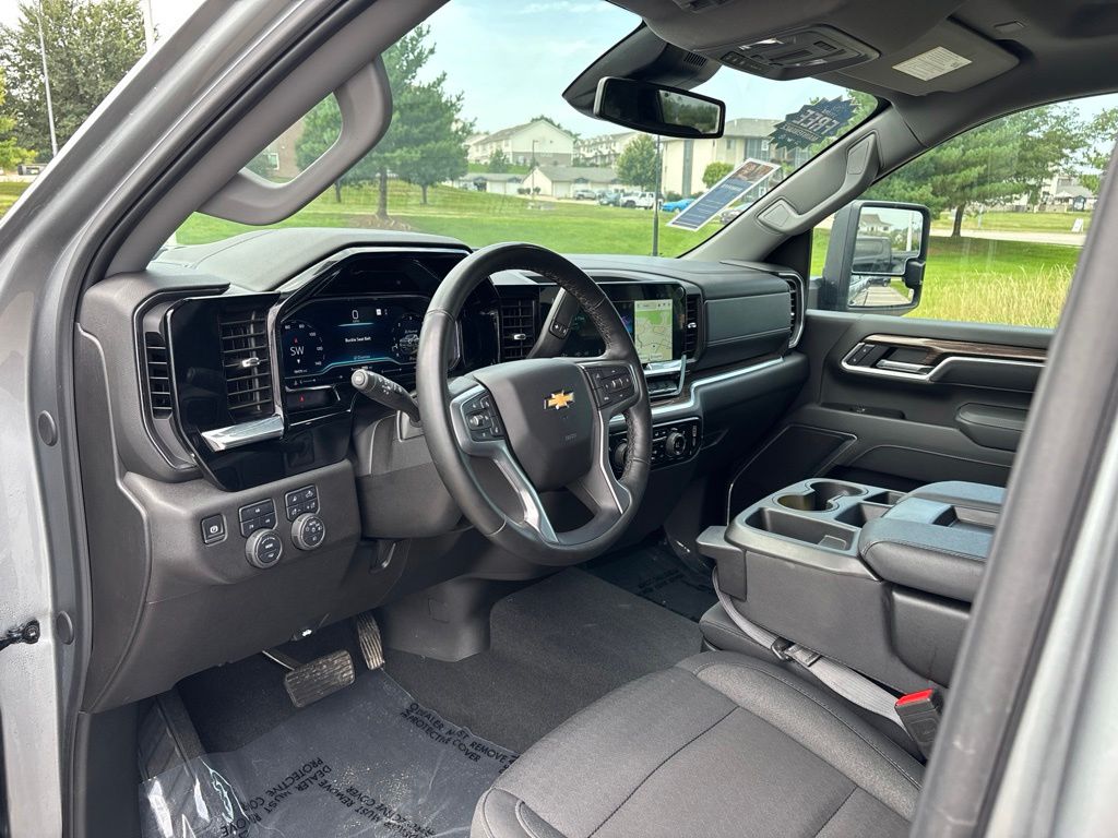 Used 2025 Chevrolet Silverado 2500HD Truck