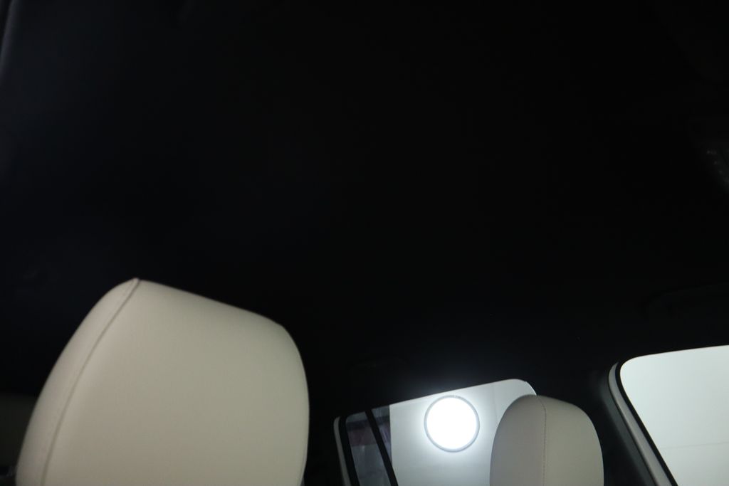 Thumbnail: 2025 Mercedes-Benz GLB - 18