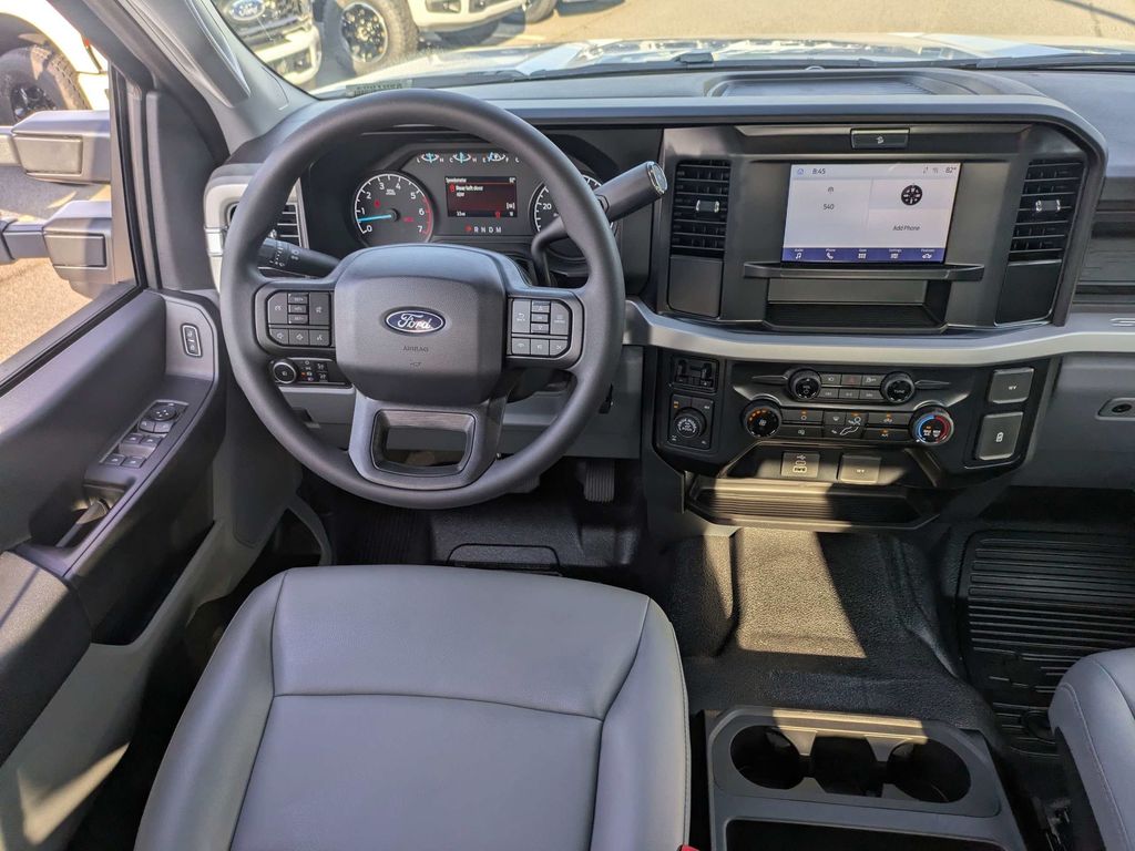 2027 Ford F-250 Super Duty XL