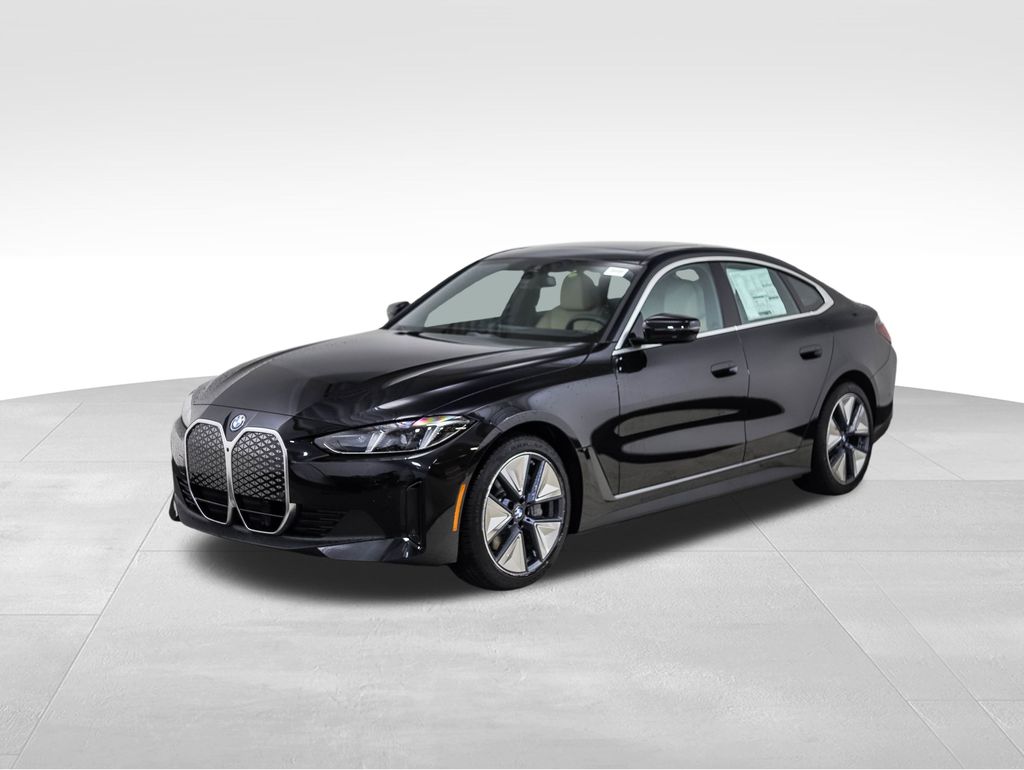 2025 BMW i4 xDrive40 -
                Bloomington, MN