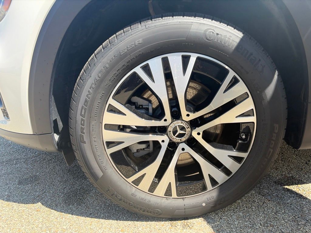 2026 Mercedes-Benz GLB GLB 250 White at John Sisson Motors