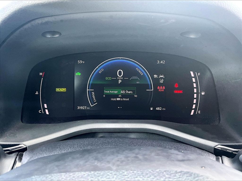 2025 Toyota Camry — photo 25
