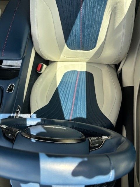 2017 Aston Martin DB11  7