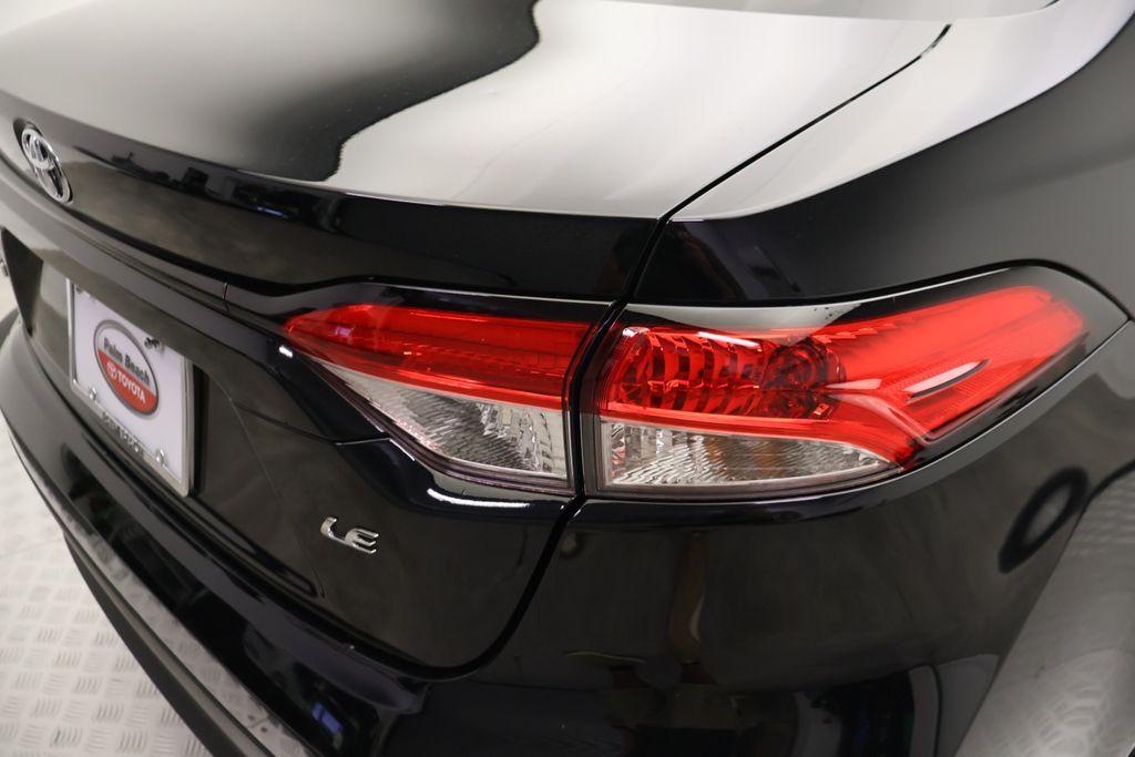 Thumbnail: 2025 Toyota Corolla - 9