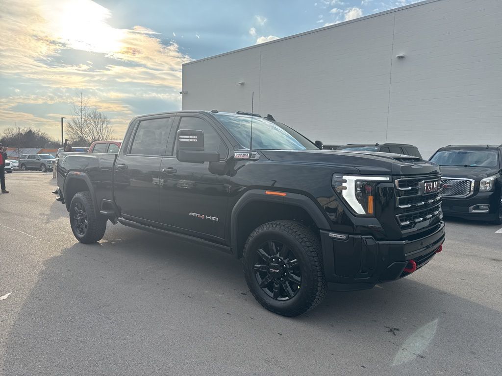 2026 GMC Sierra 2500HD AT4