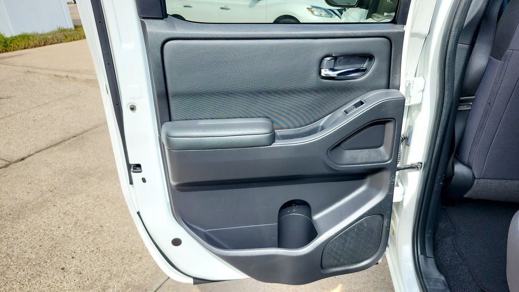 2023 Nissan Frontier