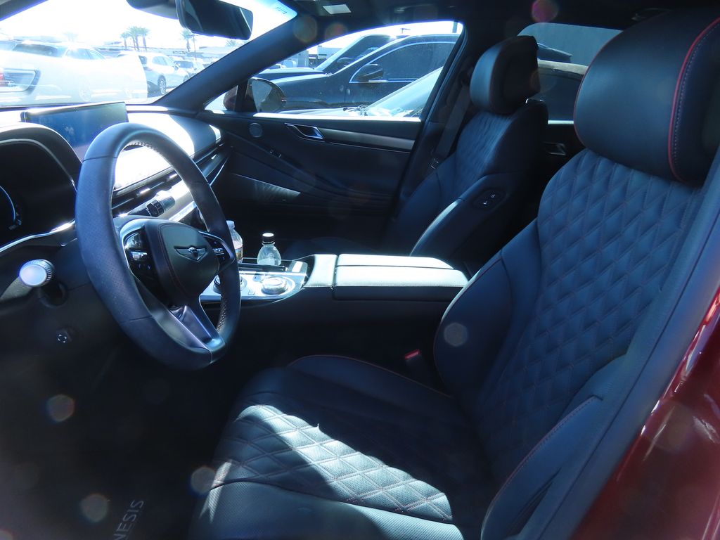 Thumbnail: 2024 Genesis G80 - 10