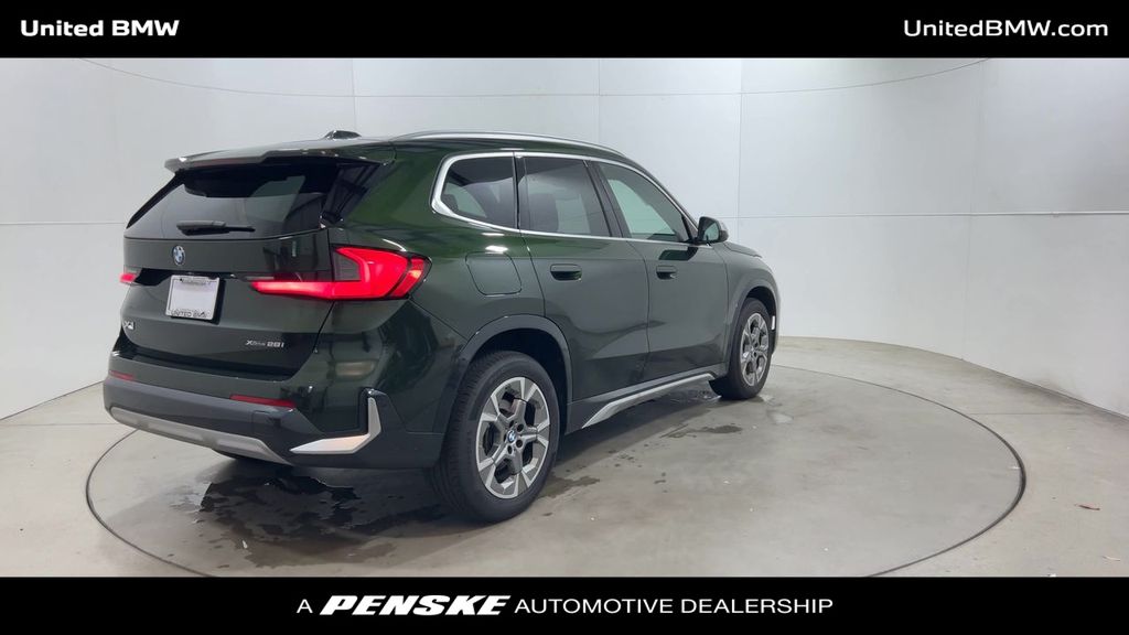 Thumbnail: 2024 BMW X1 - 8