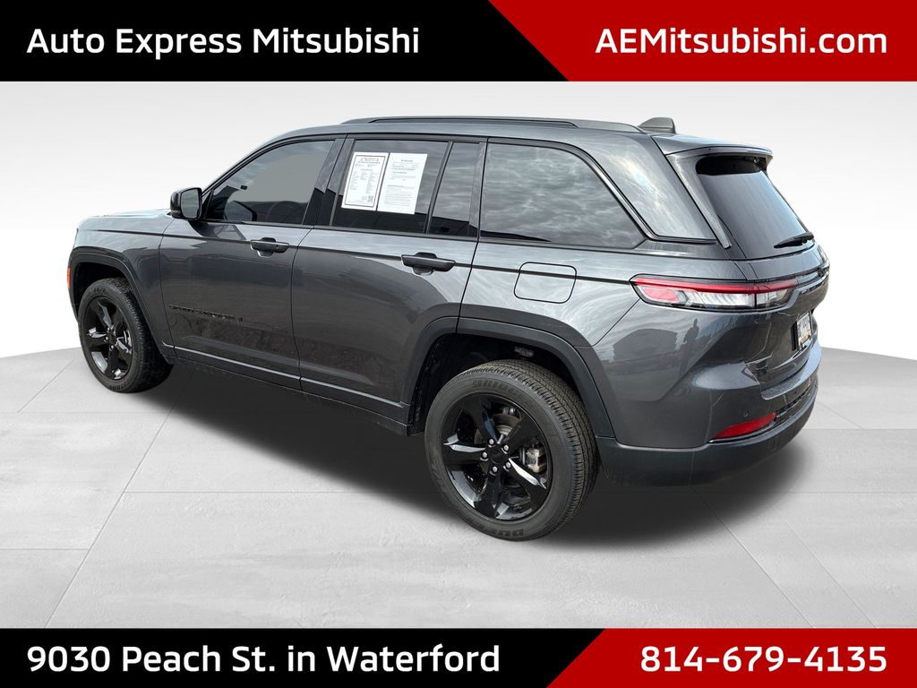 2023 Jeep Grand Cherokee Altitude X Gray at Bob Ruth Ford