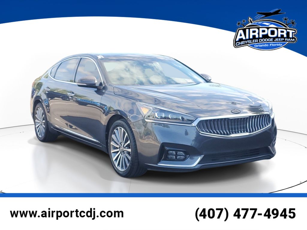 Gray (Platinum Graphite) 2017 Kia Cadenza Technology Sedan Front-Wheel Drive 8-Speed Automatic