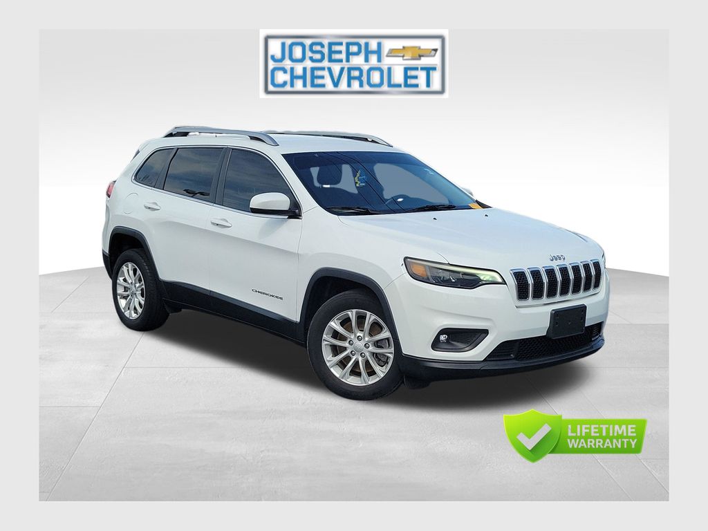 Bright White Clearcoat 2019 Jeep Cherokee Latitude FWD SUV / Crossover Front-Wheel Drive 9-Speed Automatic
