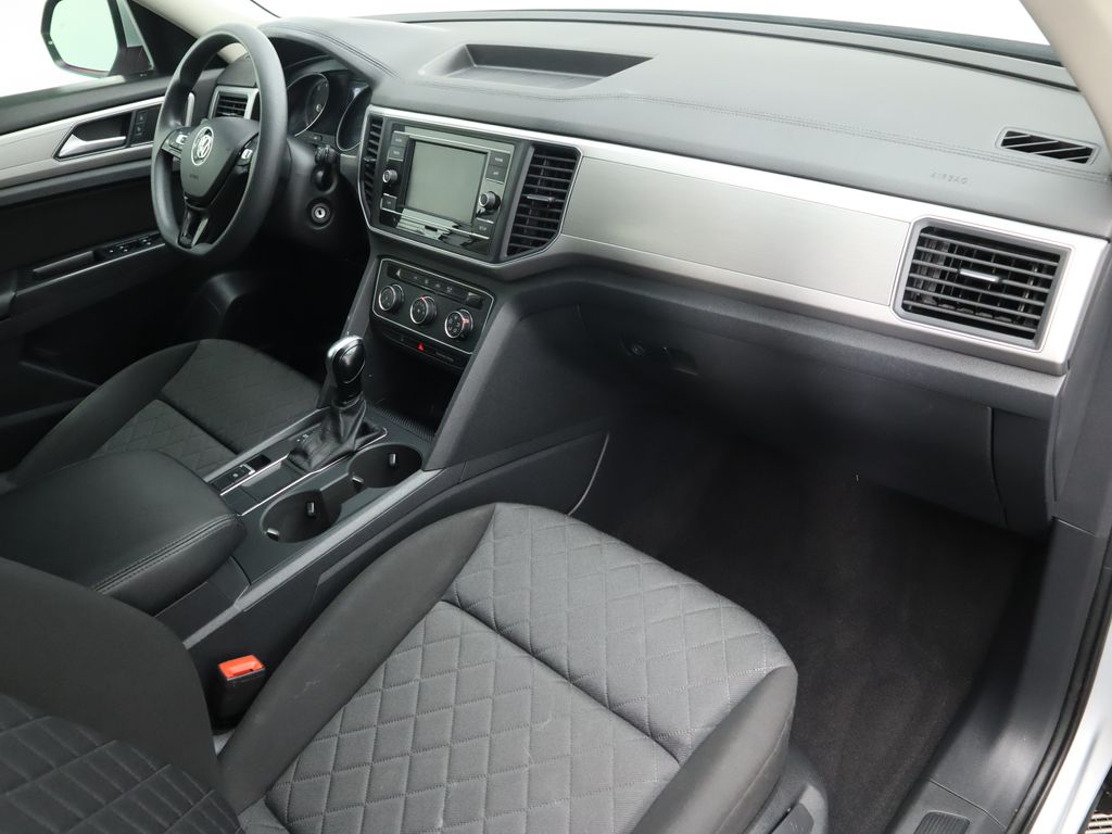 2019 Volkswagen Atlas S 17
