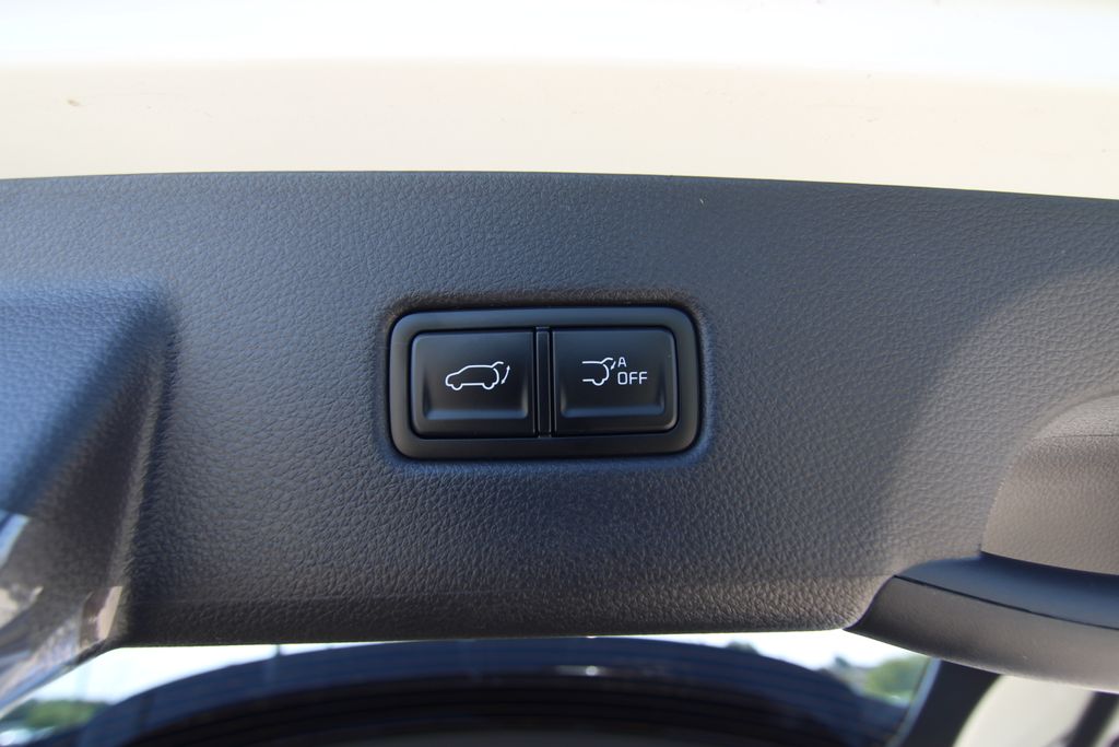New 2027 Kia Carnival MPV Van