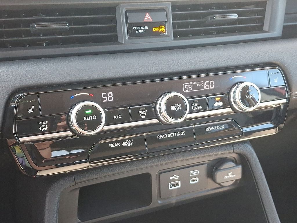 Thumbnail: 2025 Honda Pilot - 16