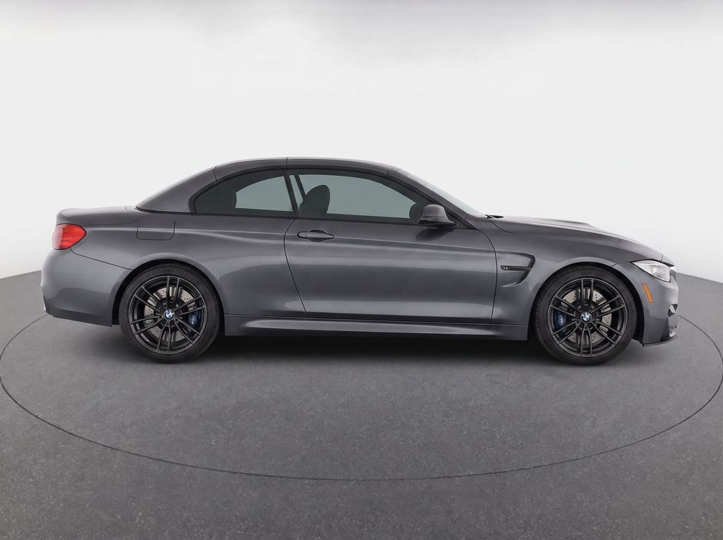 Thumbnail: 2016 BMW M4 - 32