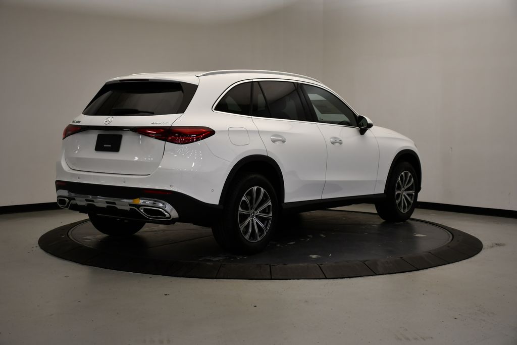 Thumbnail: 2026 Mercedes-Benz GLC - 5