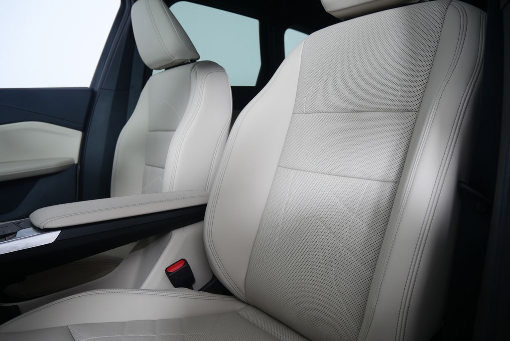 Thumbnail: 2025 BMW X1 - 10