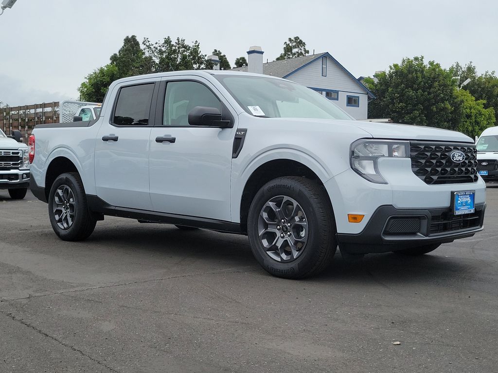View vehicle photo 3