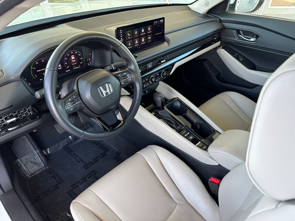 Thumbnail: 2025 Honda Accord - 9