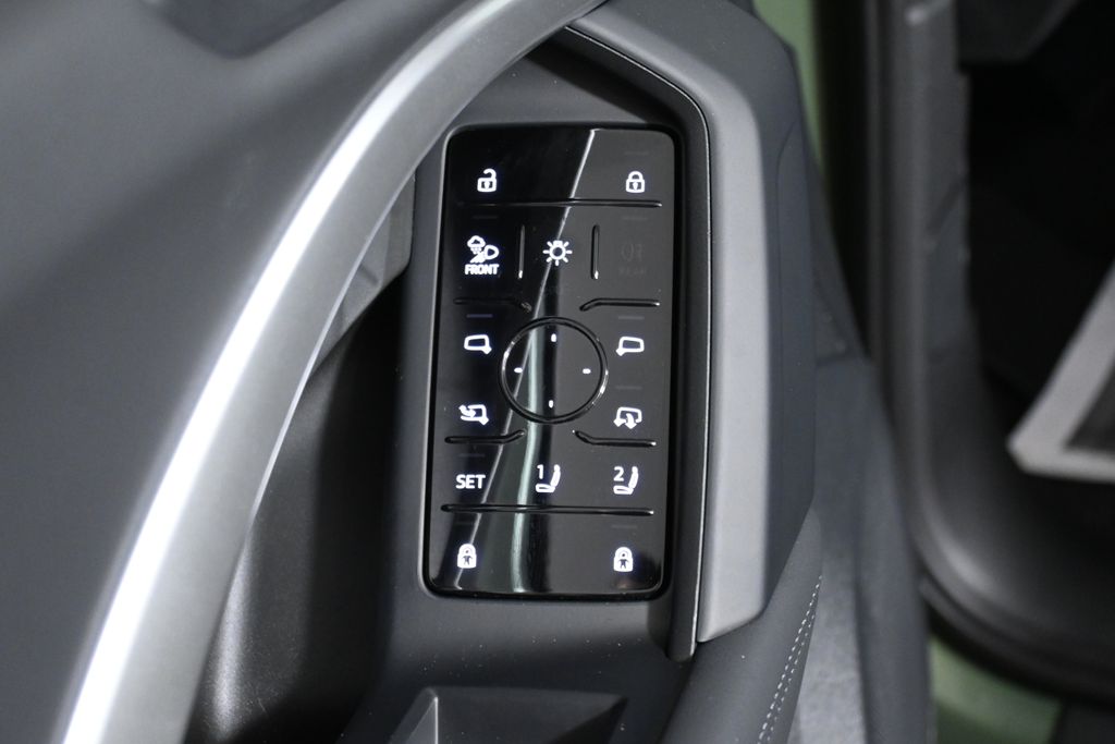 Thumbnail: 2025 Audi Q5 - 28