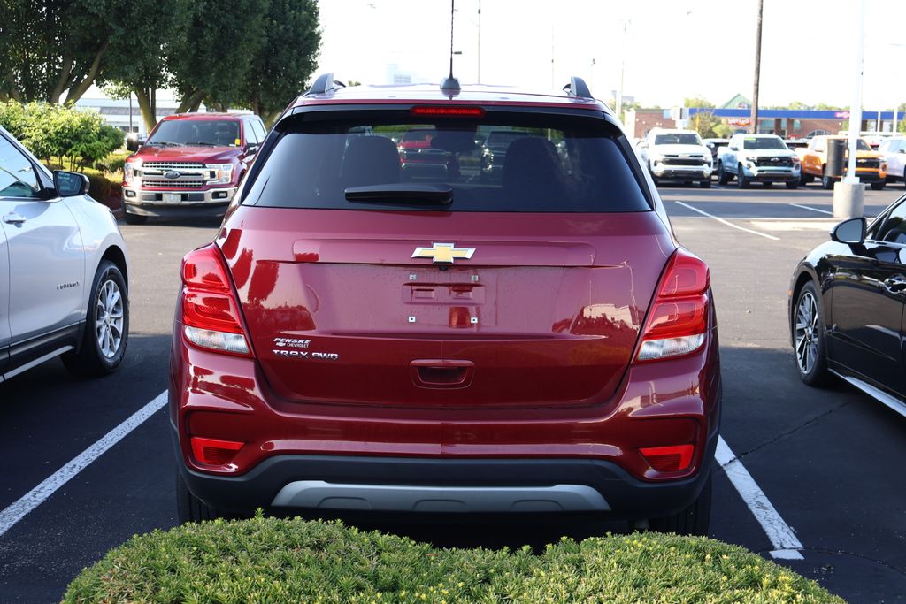 Thumbnail: 2022 Chevrolet Trax - 9