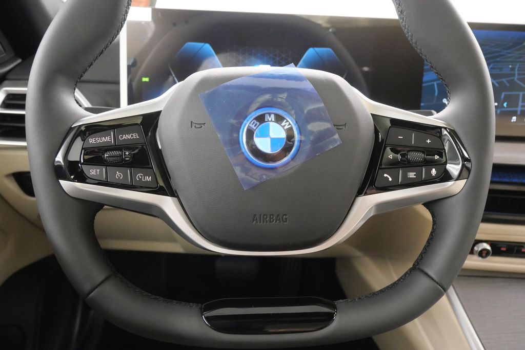 2025 BMW i4 eDrive40 21