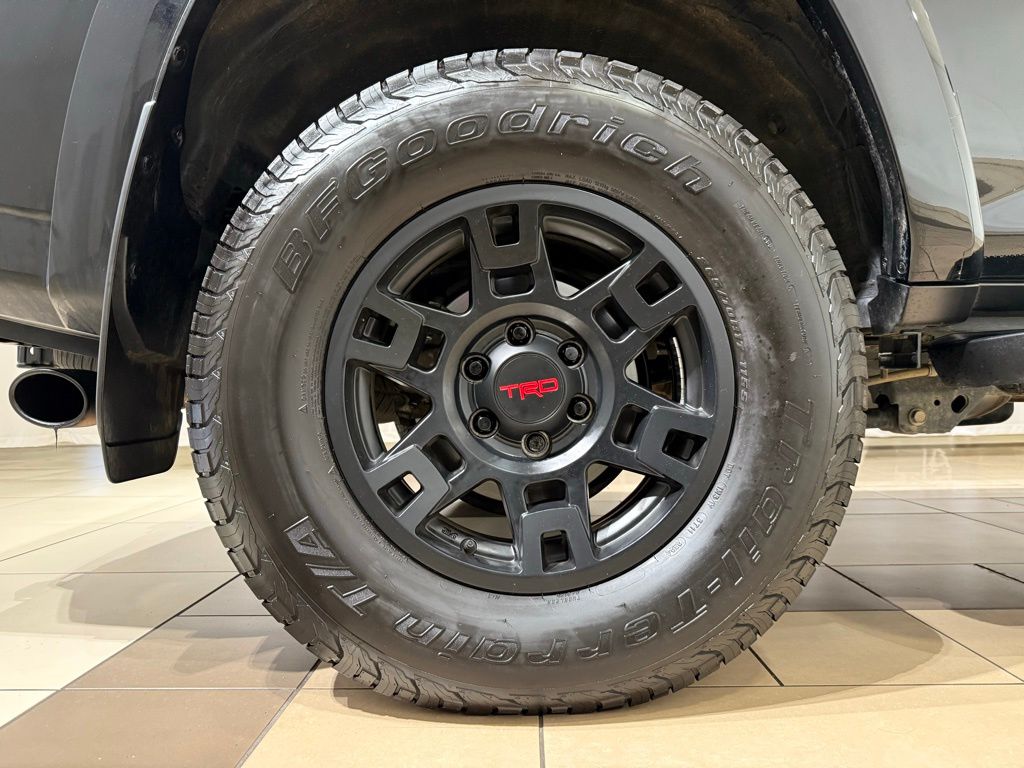Thumbnail: 2024 Toyota 4Runner - 9