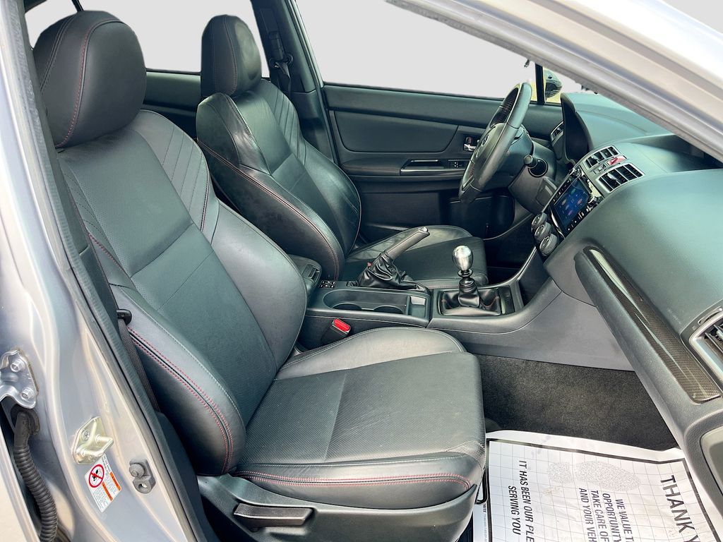 Used 2019 Silver Subaru Limited image 27