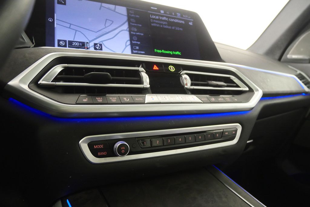 Thumbnail: 2023 BMW X5 - 24